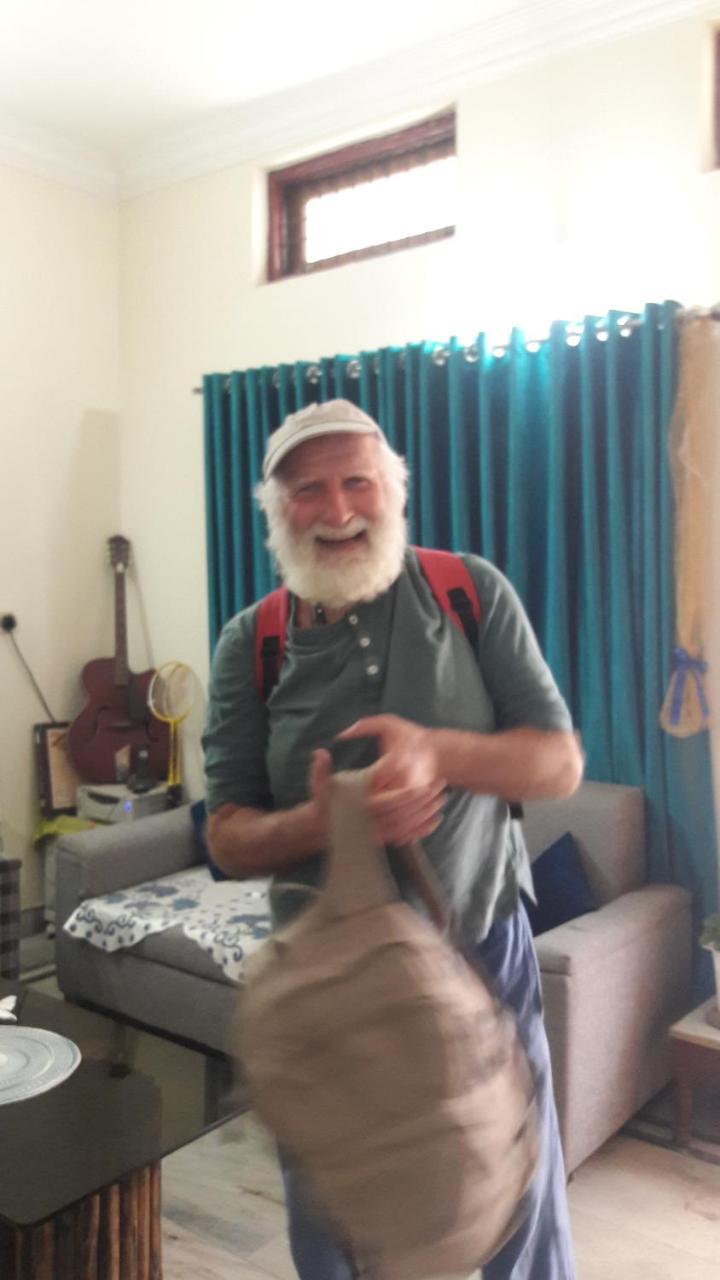 Wow Rooms 4 You Jabalpur Bagian luar foto